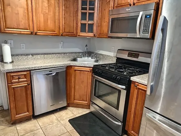 9 Medford St #1CP, Medford, MA 02155