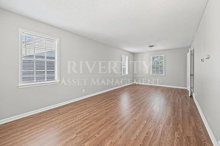 3108 Wickham Dr — Photo 7