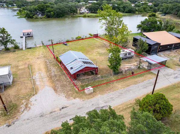 7340 Sportsman Dr, Brownwood, TX 76801