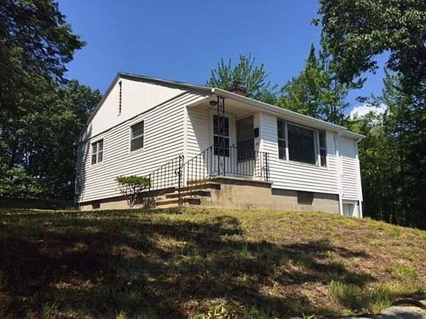 1st image of 31 Mount Carmel St