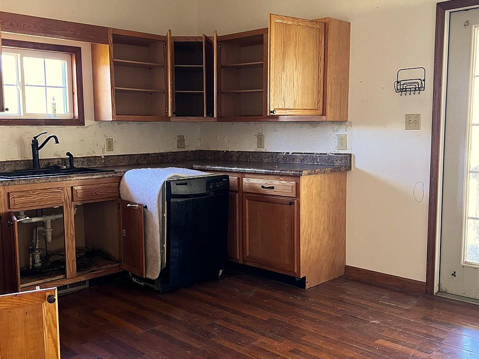 521 N 7th Ave, Paden City, WV 26159 Zillow