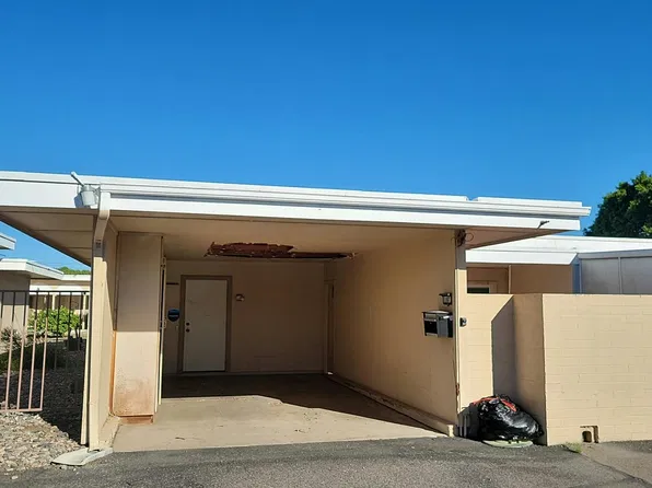11073 W Coggins Dr, Sun City, AZ 85351