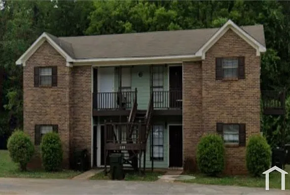 2 bed, 1160 sqft, $895 — Photo 2