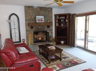 185 Waterside Dr UNIT 1, Blowing Rock, NC 28605
