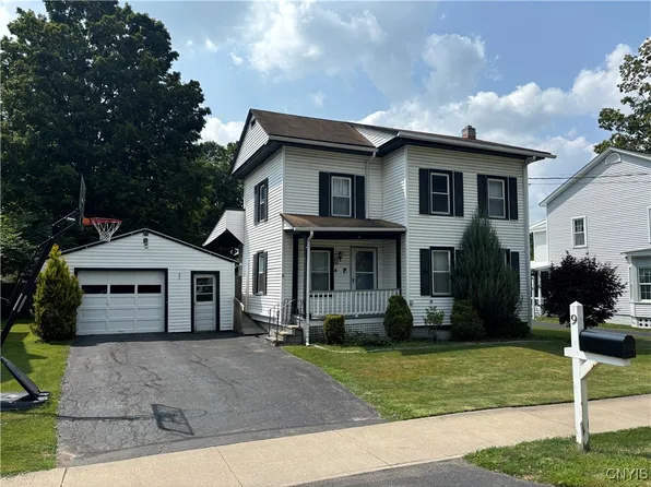 9 Galatia St, Marathon, NY 13803