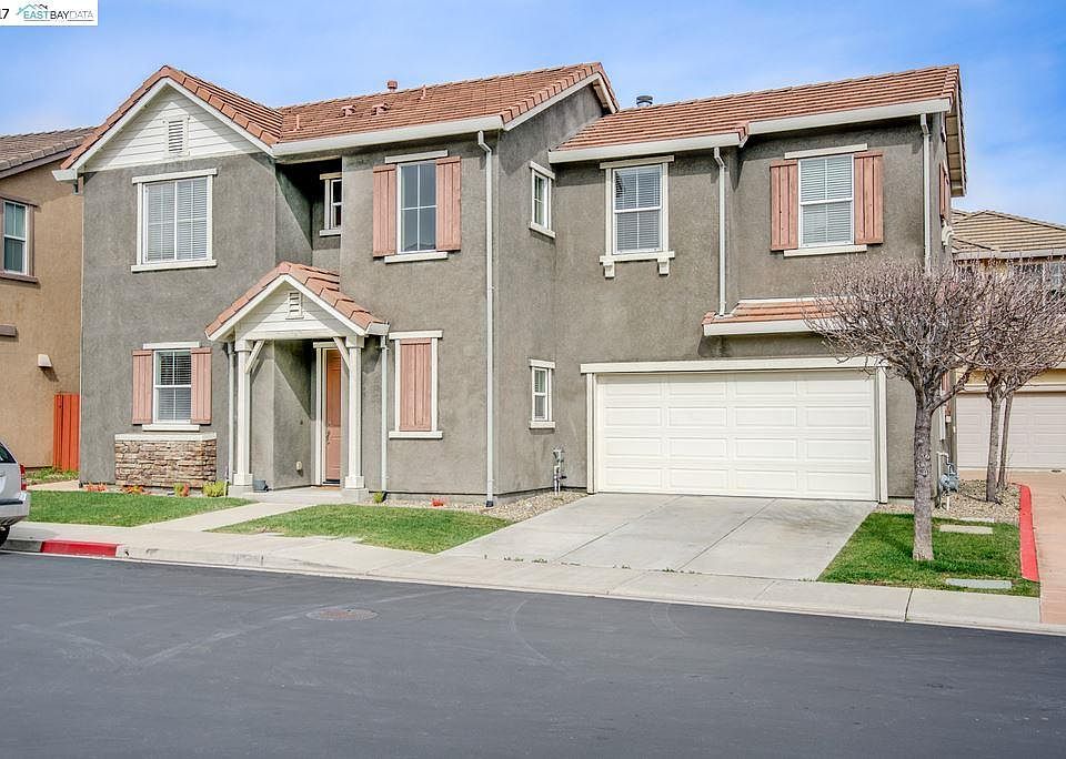 1st image of 261 Kapalua Bay Cir