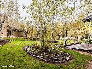 19 Payday Dr — Photo 21
