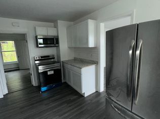 30 West St #2, Waterbury, CT 06708