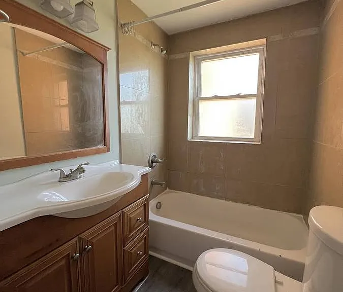 4102 Eastern Ave #6 — Photo 5