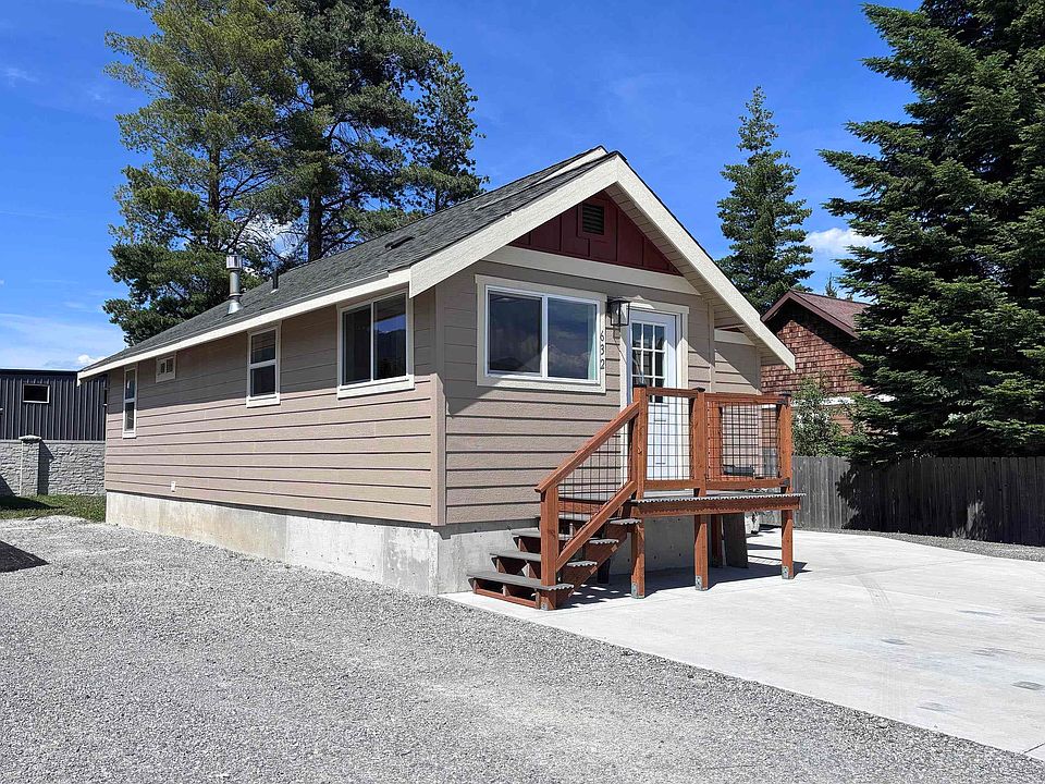 1st image of 632 Roberson Way