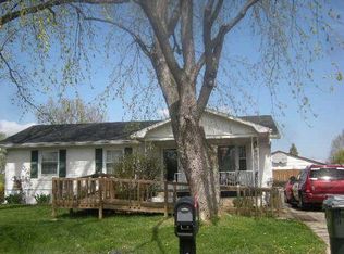 10606 S Dodge Ln, Louisville, KY 40272