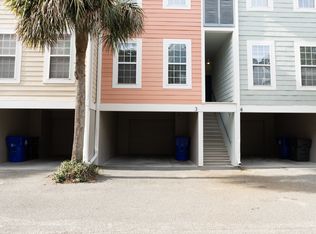 81 Sandbar Ln, Folly Beach, SC 29439