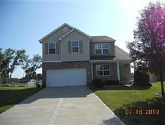 1st image of 410 E Aberdeen Dr