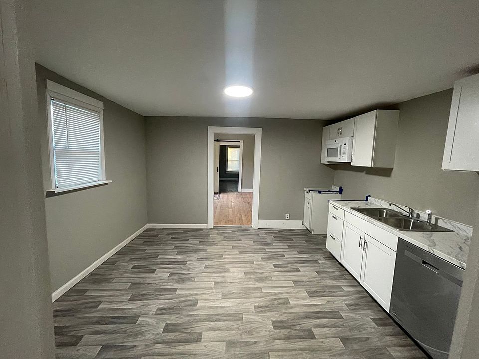 1st image of 106 Winget Cir #B