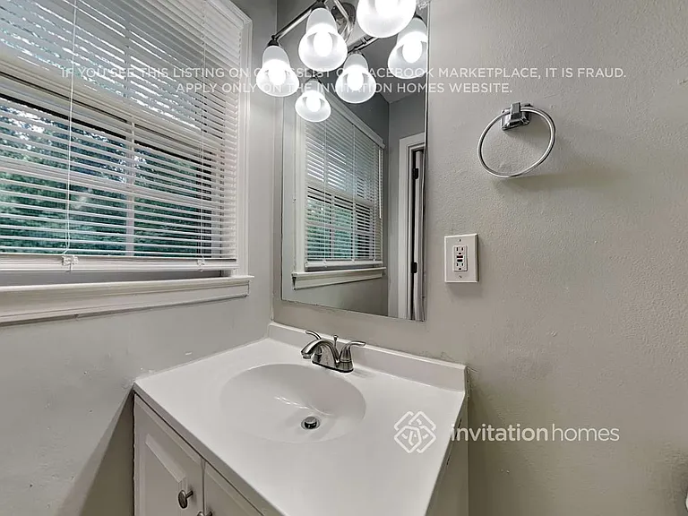 3246 Bruckner Blvd — Photo 13