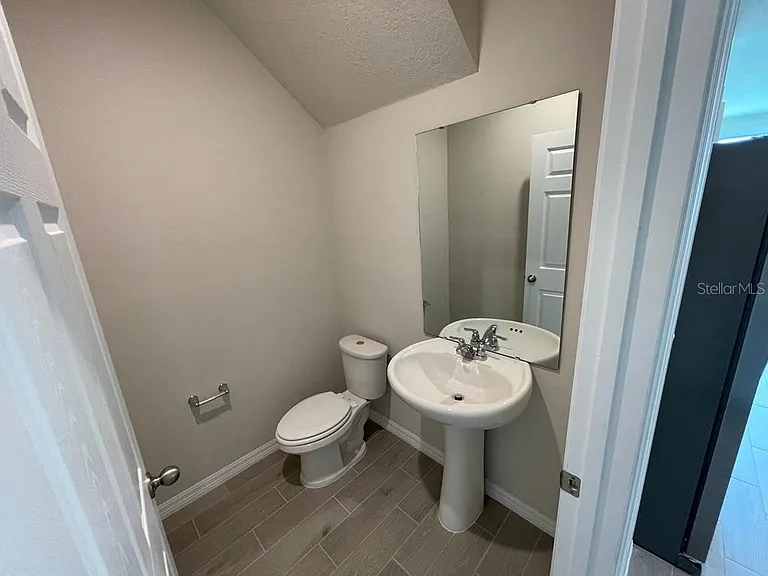 407 Legacy Loop — Photo 22