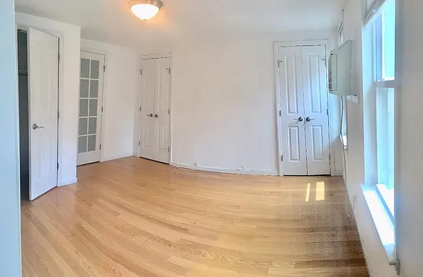 Rented by Brooklyn Real Estate Services | media 17