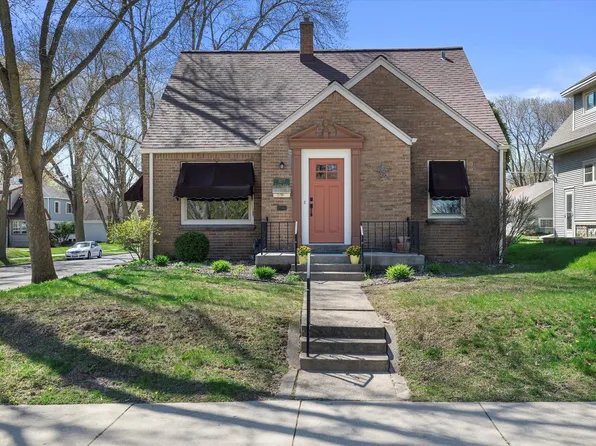 3277 South Logan AVENUE, Milwaukee, WI 53207