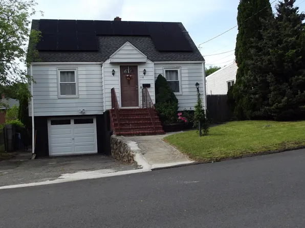 118 Bennett Avenue, Waterbury, CT 06708