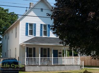 141 Carrier St NE #1, Grand Rapids, MI 49505