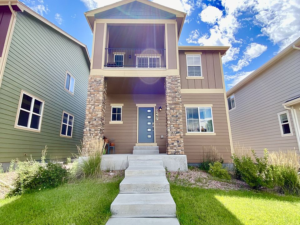 1st image of 2467 Dorset Dr
