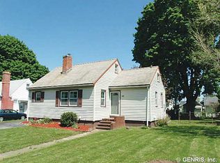 42 Cabot Rd, Rochester, NY 14626
