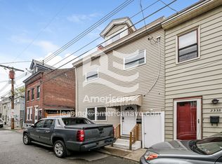 2333 Larkins Way, Pittsburgh, PA