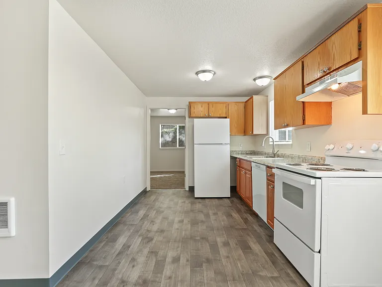 13024 SE Tessa St #6 — Photo 4