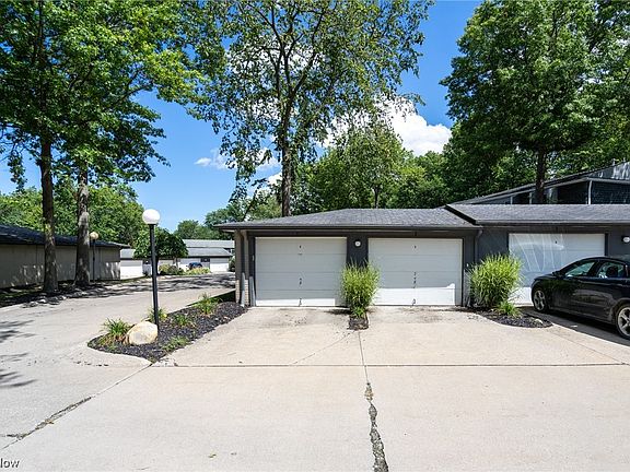 4th image of 6227 Hidden Creek Dr