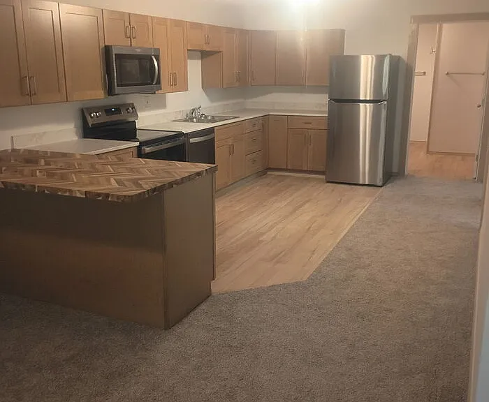 738 Old Pin Oak Rd — Photo 5