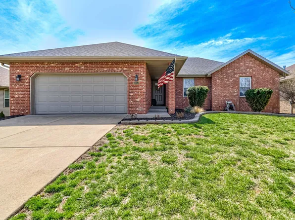 5350 W Applewood Street, Springfield, MO 65802