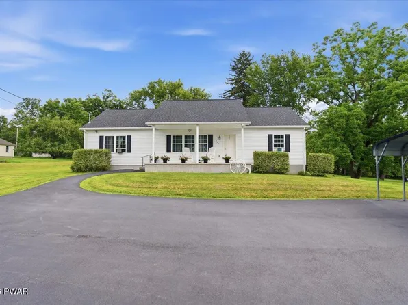 386 Belmont St, Waymart, PA 18472