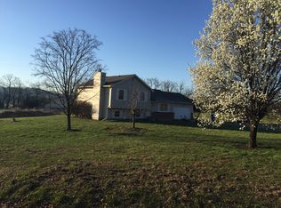 1054 E 1311th Rd, Lawrence, KS 66046