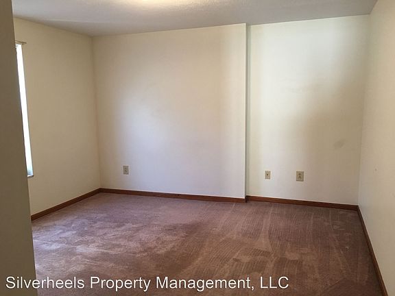 4th image of 108 Alta St #1
