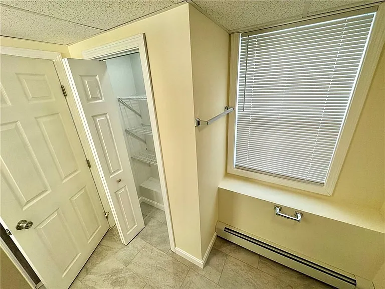 32 Silva St — Photo 22