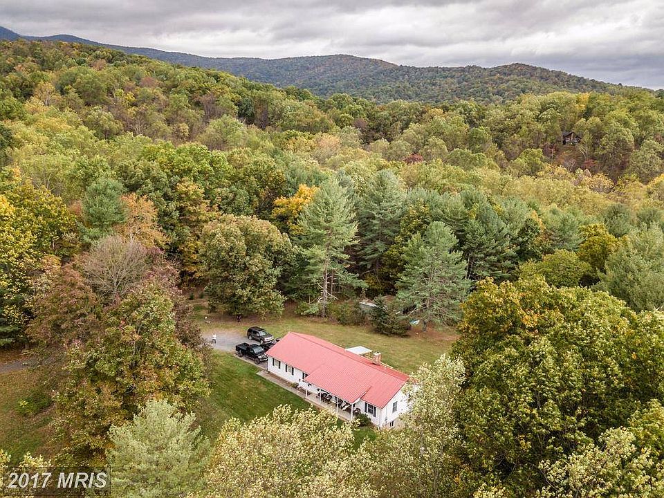 1st image of 370 Wesley Ln