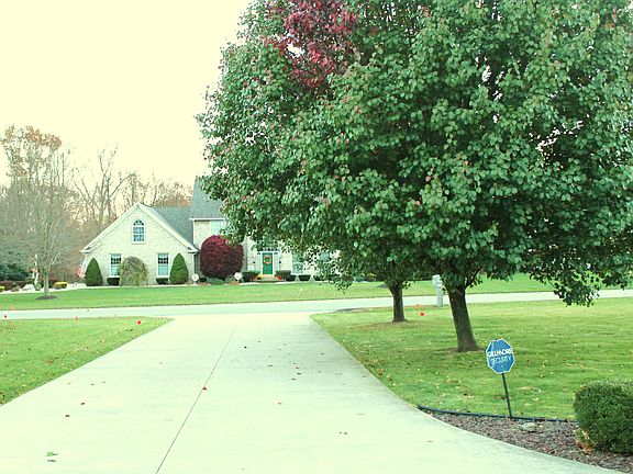 Concrete Driveway to Street