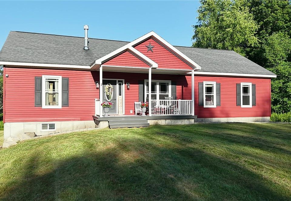 1st image of 386 Black Creek Rd