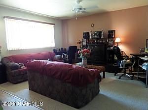 5th image of 2826 E Altadena Ave