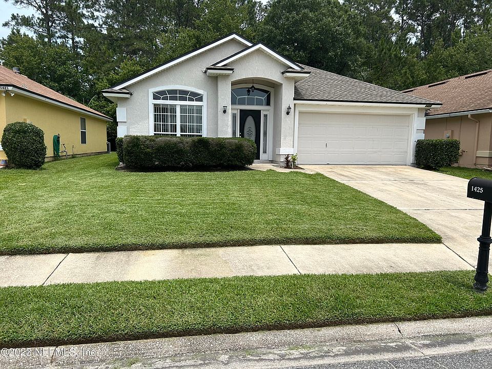 1st image of 1425 Laurel Oak Dr