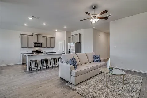 10423 Fountain Gate St — Photo 14