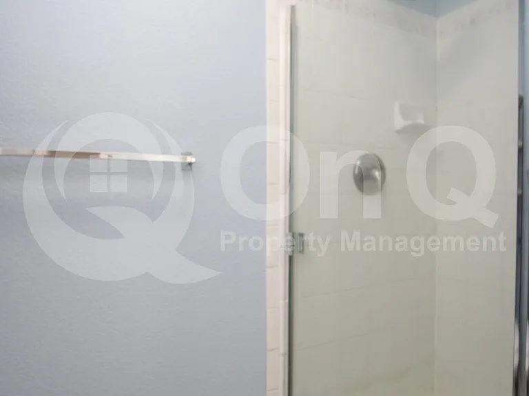 137 W Leah Ct — Photo 21