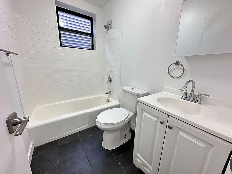337 Randolph Ave #5E — Photo 11