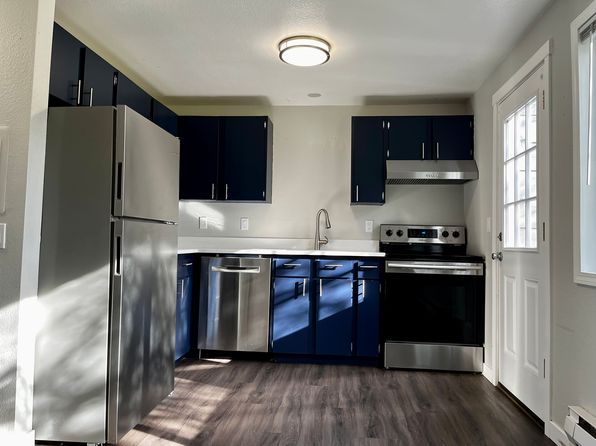 685 SE Ireland St APT 5