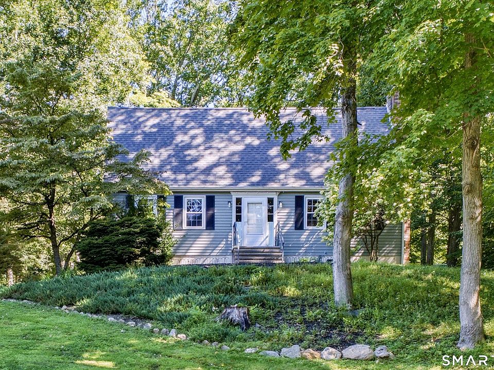 1st image of 89 Janeway Drive