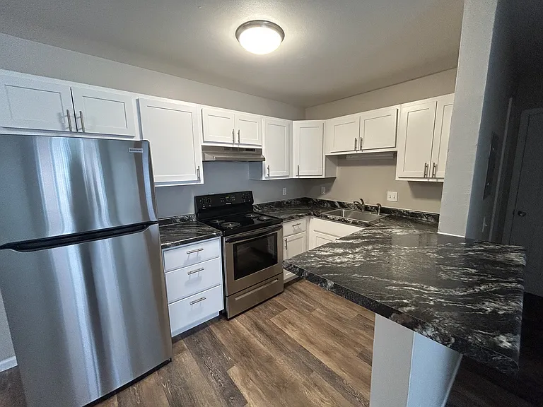 The Ridge Apartments — Photo 97