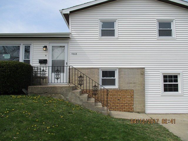 1st image of 5808 Victoria Dr