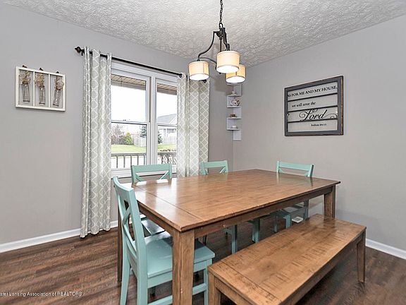 3rd image of 1378 Lacosta Dr