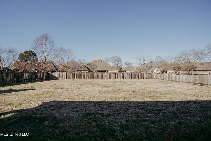 120 Bear Creek Cir — Photo 21