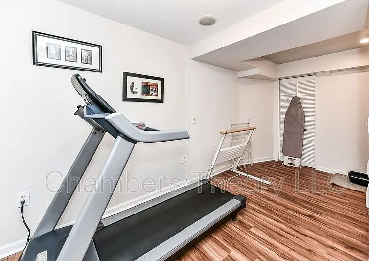 2534 S Walter Reed Dr #3 — Photo 22